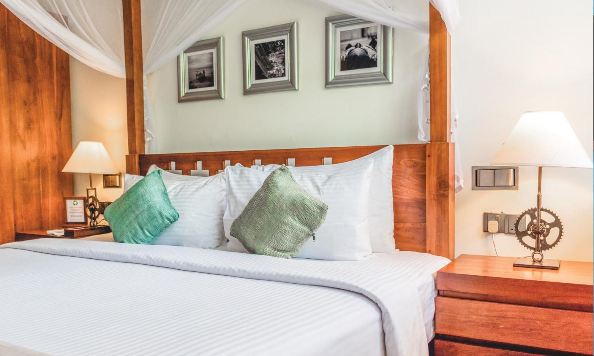 Colombo Court Hotel & Spa Bagian luar foto