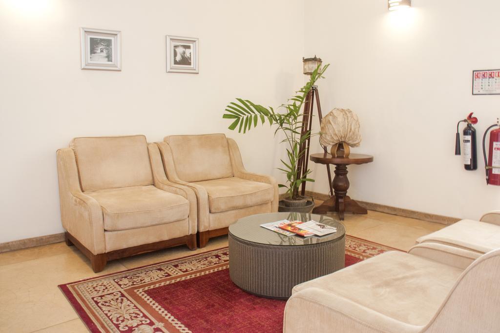 Colombo Court Hotel & Spa Bagian luar foto