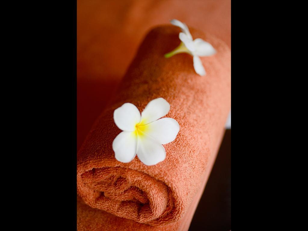 Colombo Court Hotel & Spa Bagian luar foto